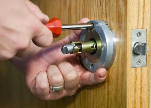 Super Locksmith Services Providence, RI 401-262-3025 - 29-13