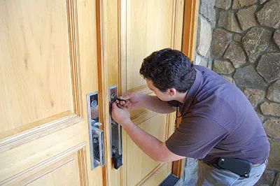 Super Locksmith Services Providence, RI 401-262-3025 Super Locksmith Services Providence, RI 401-262-3025 - 29-16